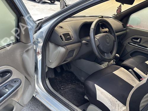 Porta frente esquerda RENAULT CLIO II (BB_, CB_) 1.5 dCi (B/CB07) | BP30887932C2