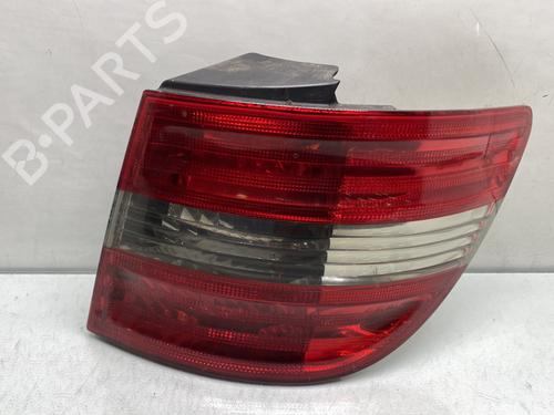 Used Right taillight MERCEDES-BENZ B-CLASS Sports Tourer (W245) B 200 CDI (245.208) (140 hp) 31831406
