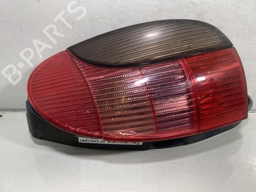 Højre baglygte PEUGEOT 306 Break (7E, N3, N5) 2.0 HDI 90 (90 hp) 29286909