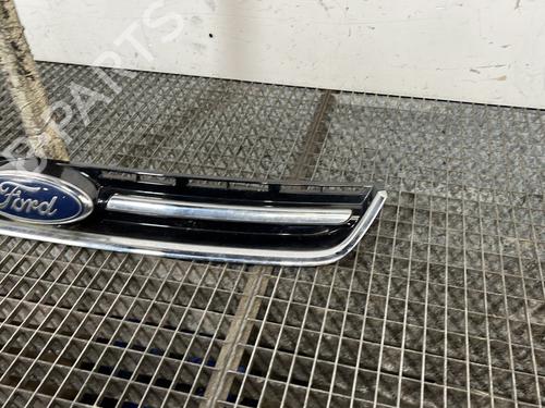 Atrapa chłodnicy / Grill FORD KUGA II (DM2) 2.0 TDCi | BP30933125C40