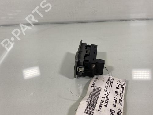 Used Left rear window switch Left rear window switch VW PHAETON (3D1, 3D2, 3D3, 3D4, 3D6, 3D7, 3D8, 3D9) 3.0 V6 TDI 4motion (240 hp) 21956379 21956379