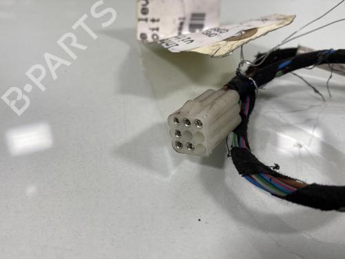 Used Right front window switch Right front window switch OPEL CORSA B (S93) 1.5 TD (F08, F68, M68) (67 hp) 20001779 20001779