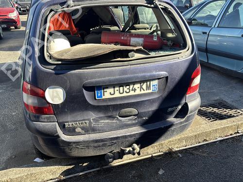 Høyre baklys RENAULT SCÉNIC I MPV (JA0/1_, FA0_) 1.9 dCi (JA05, JA1F) | BP29508063C35 