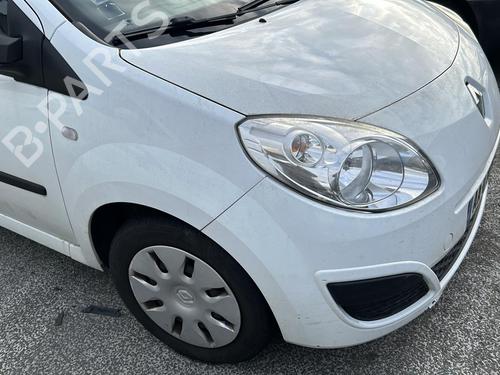 Engine control unit (ECU) RENAULT TWINGO II (CN0_)  | BP23768402M57  - Image 9