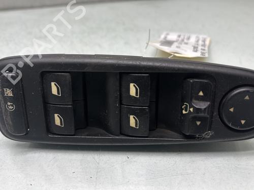 Used Left front window switch CITROËN C4 Picasso I MPV (UD_) 1.6 HDi (109 hp) 28360500