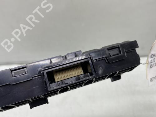 Warning switch RENAULT CLIO V (B7_) 1.5 Blue dCi 85 (B7AG) | BP26708689I22 - Image 2