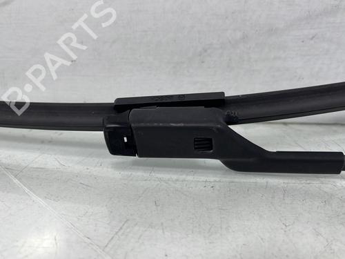 Used Front windshield wiper arm Front windshield wiper arm FIAT 500 (312_) 1.2 (312AXA1A) (69 hp) 33805439 33805439