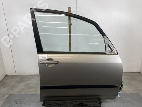 Used Right front door TOYOTA COROLLA Verso (_E12_) 2.0 D-4D (CDE120_, CDE120R) (90 hp) 23765826