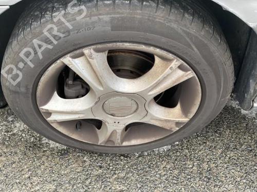 Front left door window SEAT IBIZA III (6L1) 1.4 TDI | BP26952557C18 