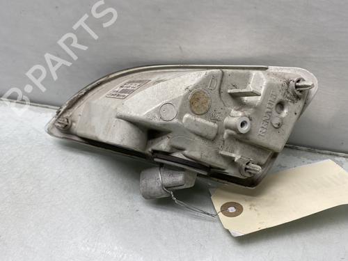 Used Right front fog light Right front fog light RENAULT TWINGO II (CN0_) 1.2 16V (CN04, CN0B) (75 hp) 20693516 20693516