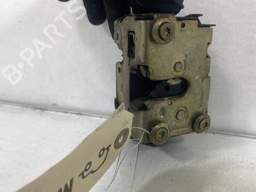 Türschloss rechts vorne für RENAULT ESPACE II (J/S63_) 2.1 TD (J633, J634, J/S635, J/S63D) (88 hp) 32758158