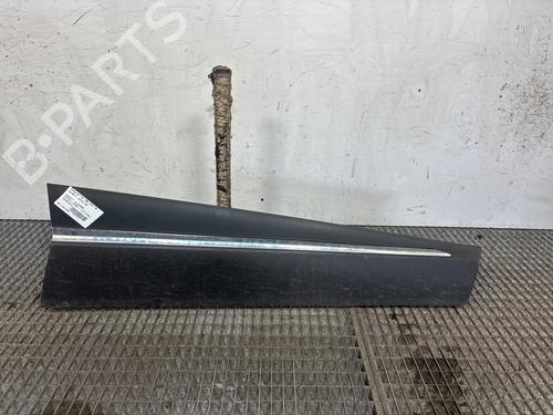 Dørlist Dørlist RENAULT CAPTUR I (J5_, H5_) 1.5 dCi 90 (J5N4, J5M5, J5MW, J5M6, J5AL, J5AJ) (90 hp) 36162586 36162586