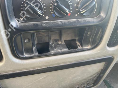 Front right lock RENAULT MASTER II Van (FD) 2.2 dCI 90 | BP20025438C97 