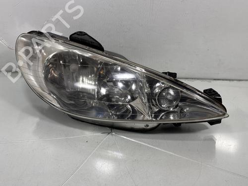 Phare droit PEUGEOT 206 Hatchback (2A/C) 1.4 HDi eco 70 (68 hp) 30822147