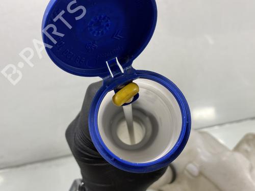 windscreen-washer-tank-citroen-ds5-2011-2012-2013-2014-2015-2016-27211618 main image