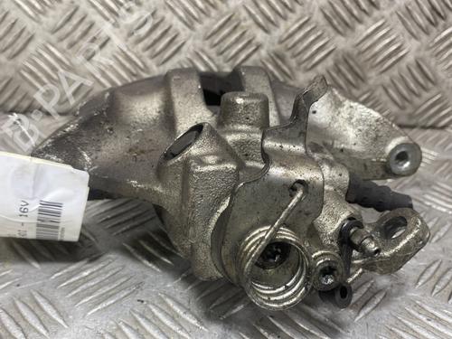 Højre bremsekaliber foran CITROËN C5 II (RC_) 1.6 HDi (RC8HZB) | BP30297072M104