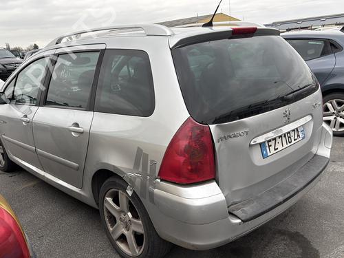 Fuse box PEUGEOT 307 Break (3E) 2.0 HDi 135 | BP26296016E1 - Image 26