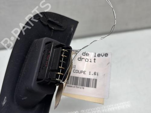 Used Right front window switch Right front window switch RENAULT MEGANE I Coach (DA0/1_) 1.6 16V (DA0B, DA04, DA11) (107 hp) 27632688 27632688