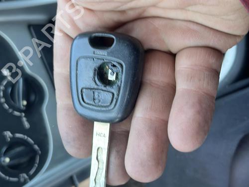 Front right lock PEUGEOT 307 (3A/C)  | BP19964934C97 