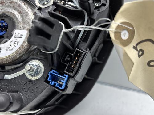 Driver airbag PEUGEOT 208 I (CA_, CC_) 1.2 VTI 82 | BP32190243C9 