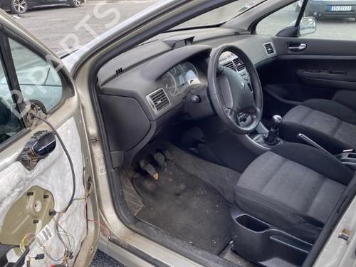 Fuse box PEUGEOT 307 Break (3E) 2.0 HDI 110 | BP24200331E1  - Image 20