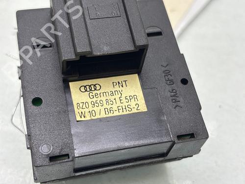 Left front window switch AUDI A3 (8P1) 1.6 | BP36364388I27 - Image 3