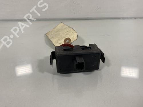 Used Warning switch Warning switch RENAULT CLIO III (BR0/1, CR0/1) 1.5 dCi (BR17, CR17) (86 hp) 20007200 20007200