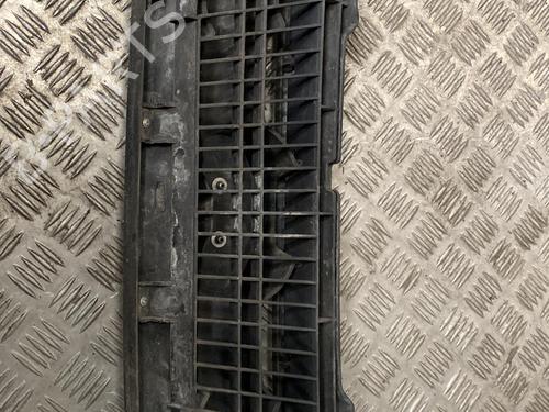 Used Grille HYUNDAI MATRIX (FC) 1.5 CRDi (82 hp) 20011644
