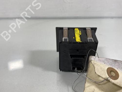 Used Warning switch BMW 3 (E90) 320 d (163 hp) 19980734