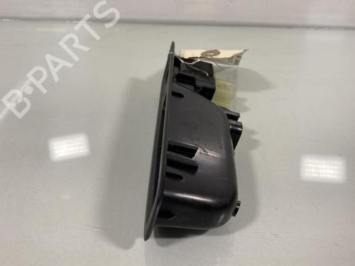 Used Right rear window switch Right rear window switch DACIA SANDERO III 1.0 TCe 90 (91 hp) 22916439 22916439