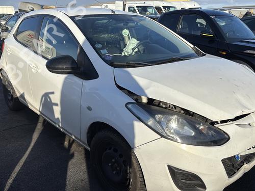 Third brake light MAZDA 2 (DE_, DH_) 1.3 (DE3FS) | BP39043569L11  - Image 12
