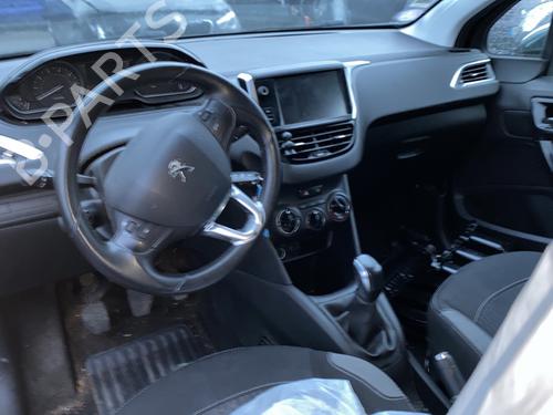 Left front window switch PEUGEOT 208 I (CA_, CC_) 1.2 VTI 82 | BP31134894I27 