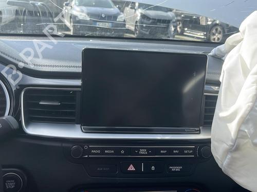 Left front window switch KIA CEED (CD) 1.4 T-GDI | BP19958720I27  - Image 15