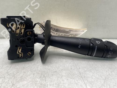 Commodo Essuie Glace / Phare RENAULT SCÉNIC I MPV (JA0/1_, FA0_) 1.4 16V (JA0D, JA1H, Ja0W, JA10) (95 hp) 32125878