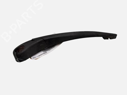 rear-windshield-wiper-arm-renault-clio-iii-br01-cr01-2005-2006-2007-2008-2009-2010-2011-2012-2013-2014-39947102 main image