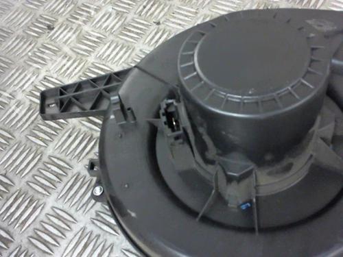 Varmeblæser VW FOX Hatchback (5Z1, 5Z3, 5Z4) 1.4 TDI (70 hp) 20033440
