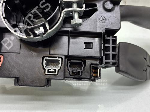 Used Steering column stalk Steering column stalk PEUGEOT 307 (3A/C) 1.6 HDi (90 hp) 33724232 33724232