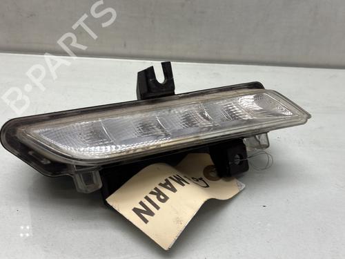 Used Right daytime light Right daytime light RENAULT CLIO IV Grandtour (KH_) 1.5 dCi 90 (KHN3, KHN4) (90 hp) 33830013 33830013