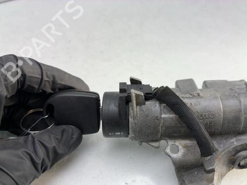 Used Ignition barrel Ignition barrel VW GOLF IV (1J1) 1.4 16V (75 hp) 40066749 40066749