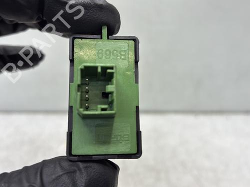 Right front window switch FIAT DUCATO Van (250_) 140 Natural Power | BP33648712I26 - Image 3