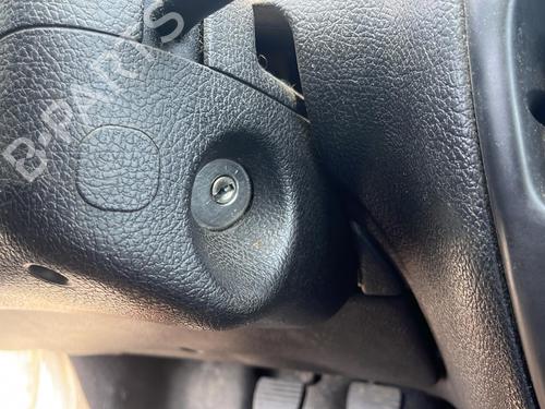 Front left belt tensioner PEUGEOT 206 Hatchback (2A/C) 1.1 i | BP19963380C87 