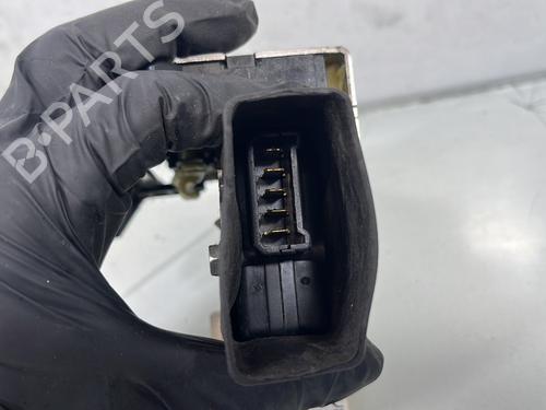 front-left-lock-dacia-sandero-2008-34196322 main image