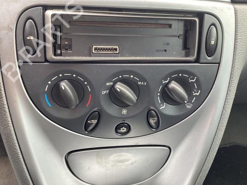 Left headlight CITROËN C5 I (DC_) 2.0 HDi (DCRHZB, DCRHZE) | BP27632877C28  - Image 16