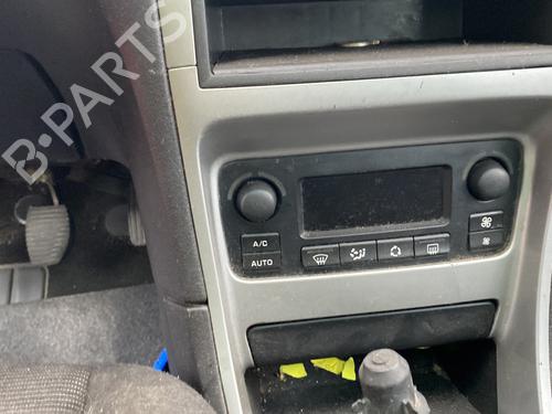 Fuse box PEUGEOT 307 Break (3E) 1.6 16V | BP26656140E1 - Image 17