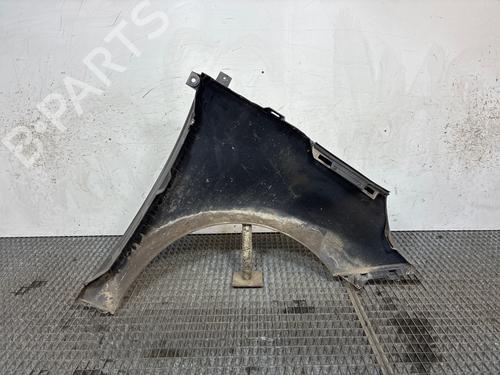 Used Left front fenders Left front fenders 37678591 37678591