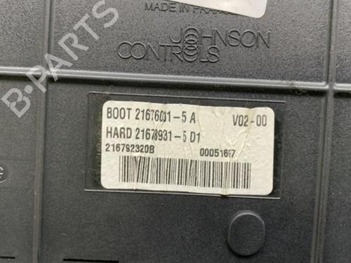 Used Fuse box CITROËN C4 I (LC_) [2004-2014]  19958637