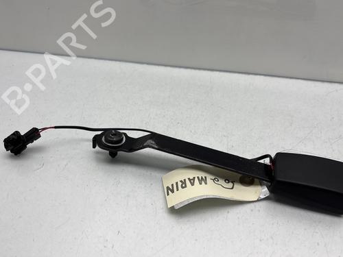 Used Seat buckle RENAULT CLIO III (BR0/1, CR0/1) 1.5 dCi (75 hp) 28279325