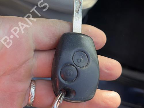 Left front door RENAULT CLIO III (BR0/1, CR0/1) 1.5 dCi (BR17, CR17) | BP30200745C2 