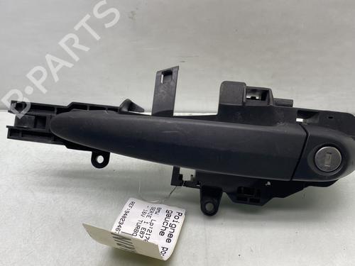 Used Front left exterior door handle BMW 1 (E87) 116 i (115 hp) 25261927