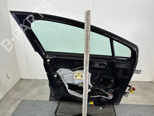 Used Left front door Left front door PEUGEOT 5008 (0U_, 0E_) 1.6 HDi (110 hp) 39708174 39708174